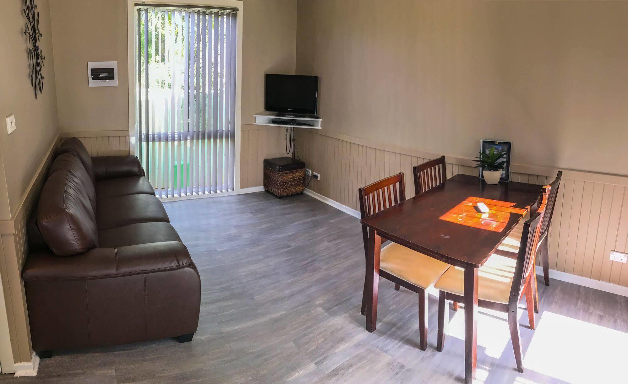 Treehaven Tourist Park Holiday park
